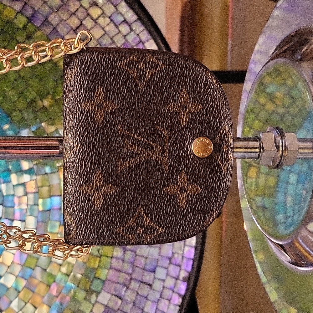 Louis Vuitton Authenticated GUC Coin Case Monogram Porte Monet G